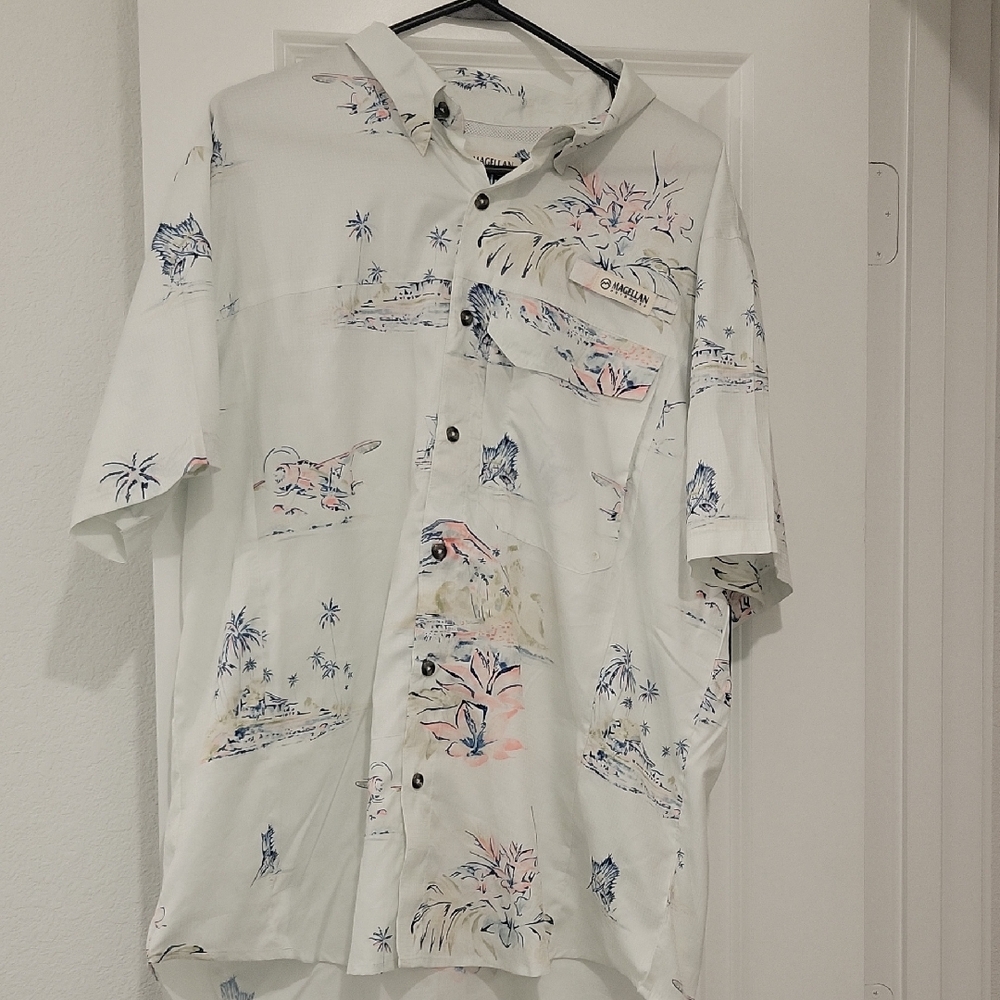 Magellan Outdoors White and Pink Tropical Men's Shirt